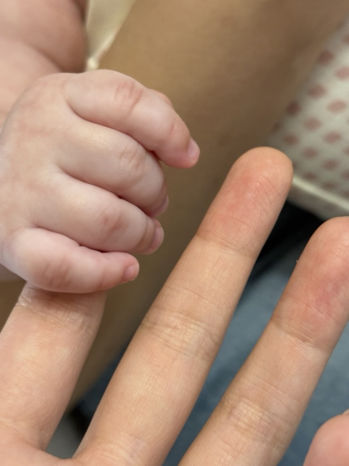 저는 아기를 진짜로 엄청나게 좋아합니다…