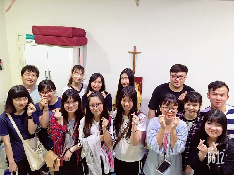 윗 줄 - 함성일 선교사, 장문선, 장석분, 심여의, 임근호, 장가품 아랫 줄 - 유우자, 장가기, 임지안, 임휘정, 곽여윤, 정유훤, 사패선, 진자능