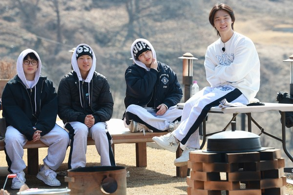 출처: 에그이즈커밍