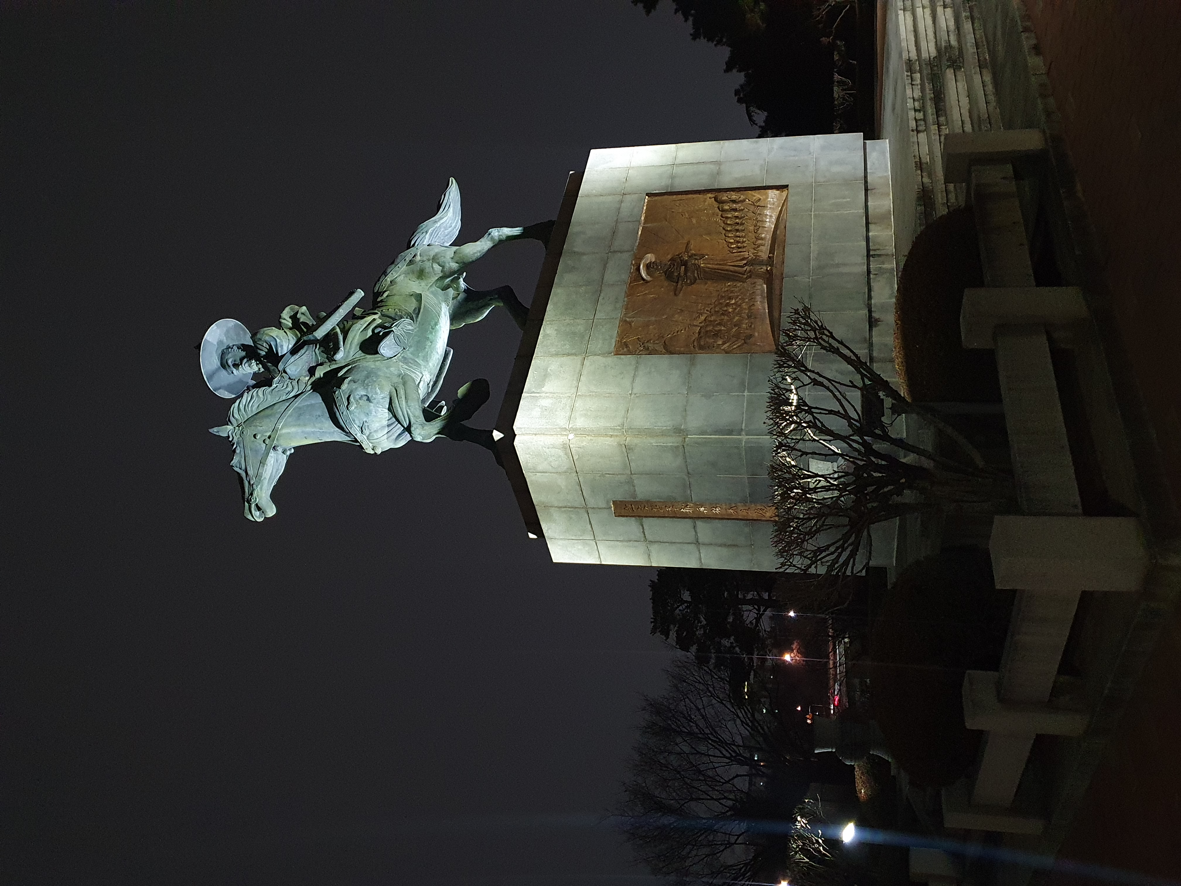 망우당 곽재우 장군 동상