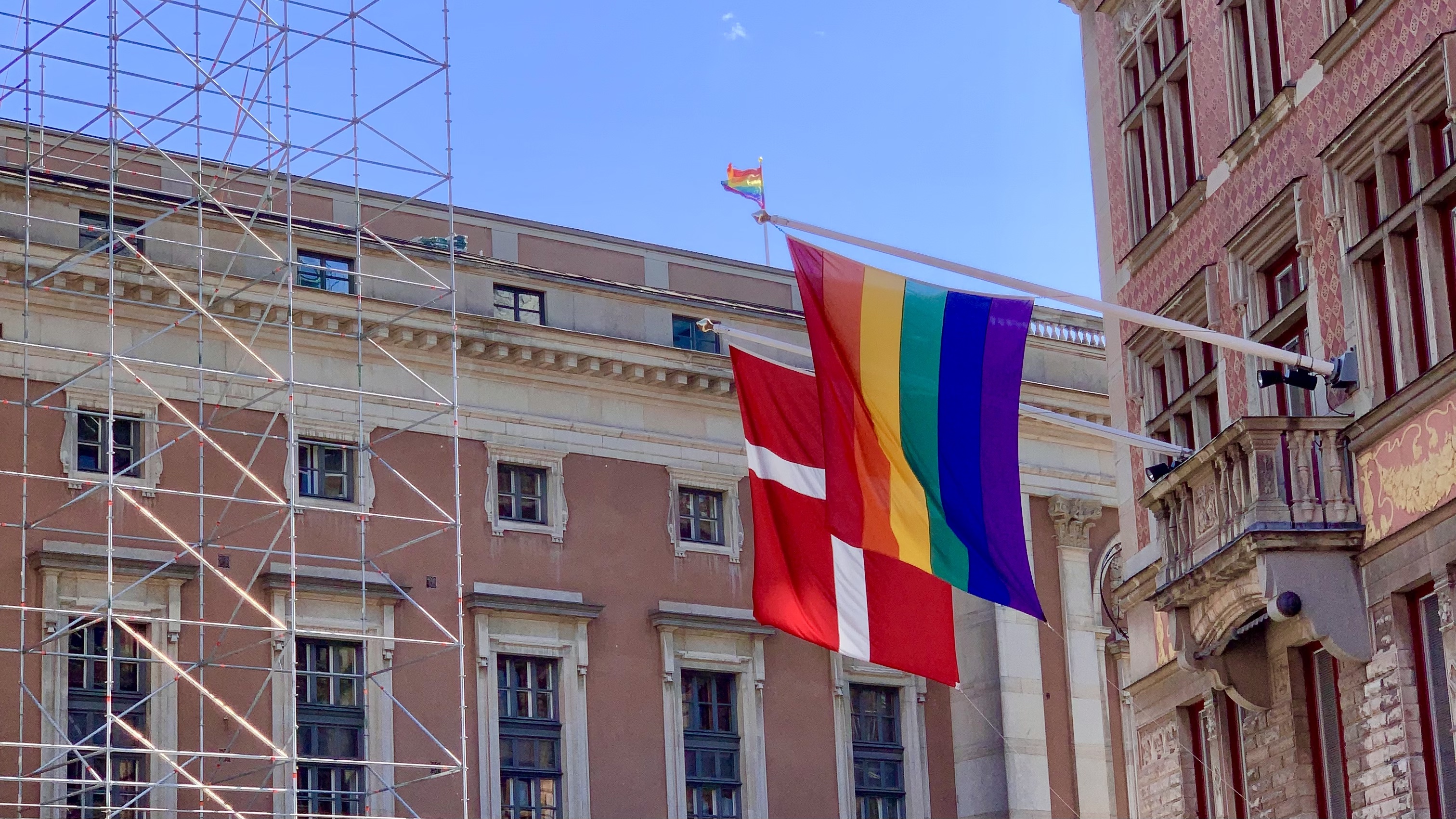 Pride Week의 어느 날씨가 매우 좋은 날