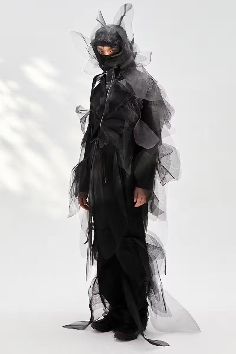 © POST ARCHIVE FACTION