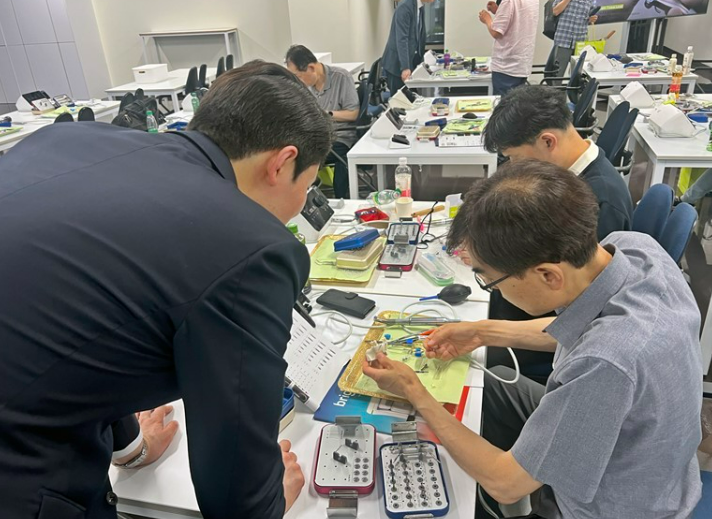 Pin Guide 론칭 세미나 사진 / 덴티움 제공