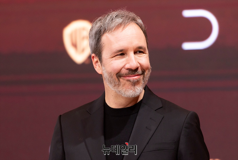 일반상영관은 불량품인가요?의 썸네일 이미지