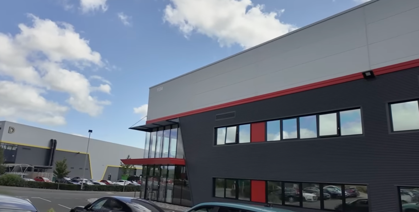 실버스톤에 위치한 캐딜락 사무소