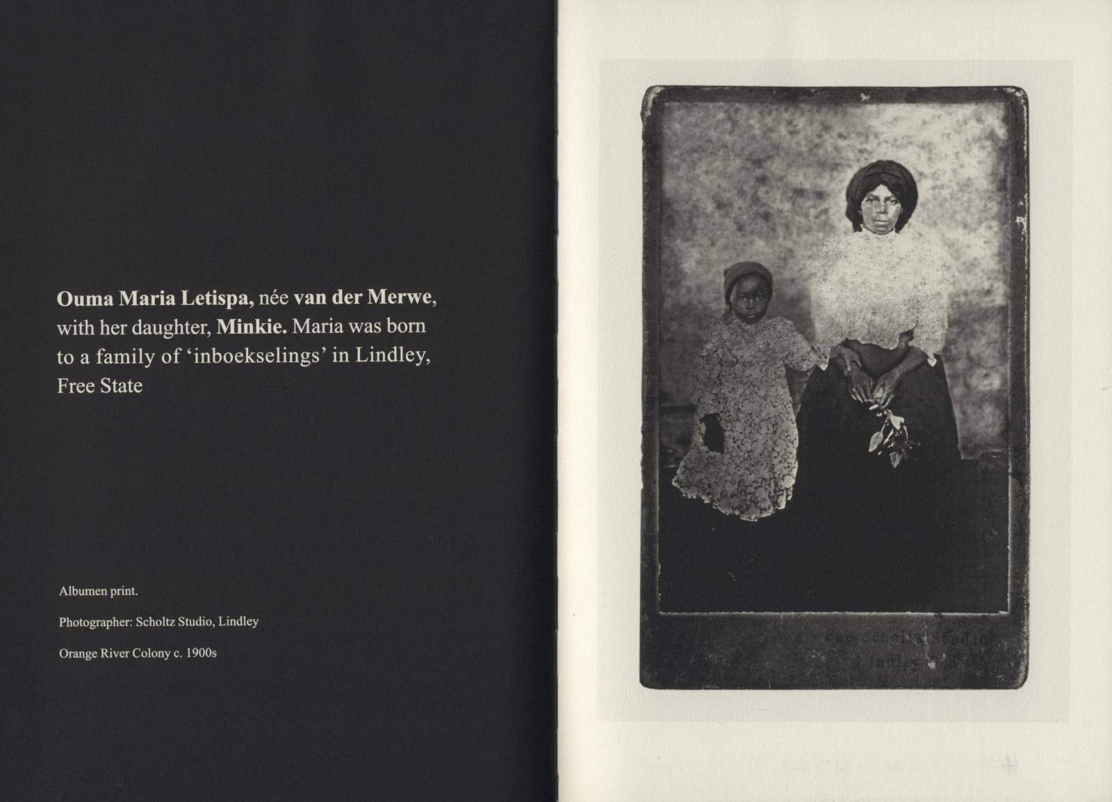 Santu Mofokeng <Black Photo Album / Look at me : 1890-1950>