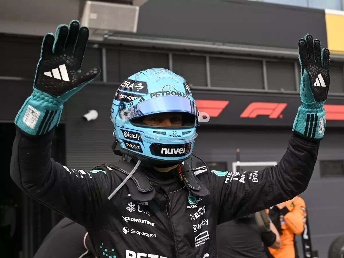 메르세데스는 러셀과 안토넬리 모두 2026년도 계약이 보류중입니다.