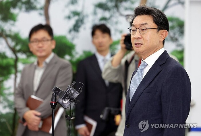 💵[핀테크핫이슈] 이억원 인사청문회 쟁점은?...예보한도 1억으로의 썸네일 이미지