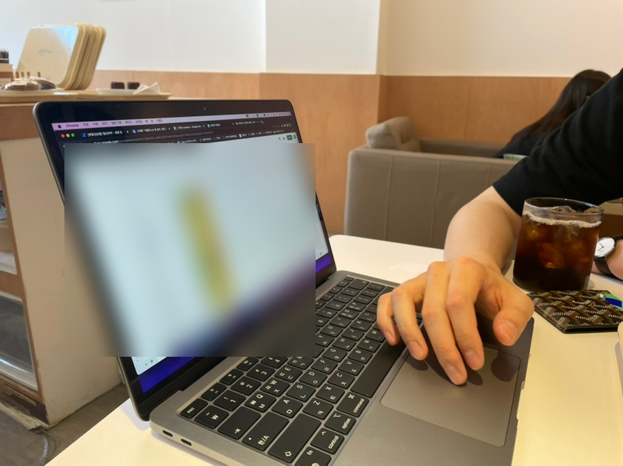 신세계라니 다행..