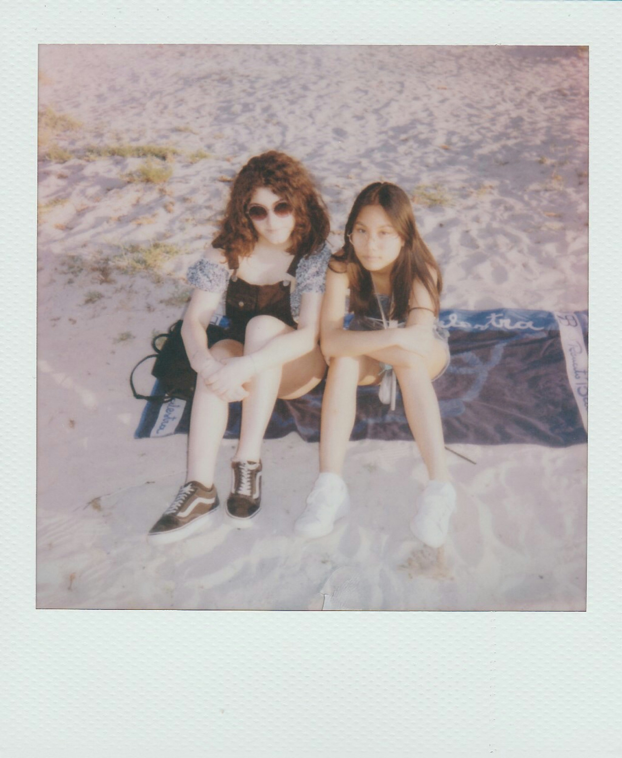 ✉️🧸 에피레터 2.0 - 꿈에 나오는 친구 관계의 특징은?의 썸네일 이미지