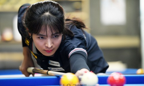 [이 사람] 스롱 피아비 '남편이 우연히 건넨 큐, 캄보디아댁을 당구여신 만들었죠'