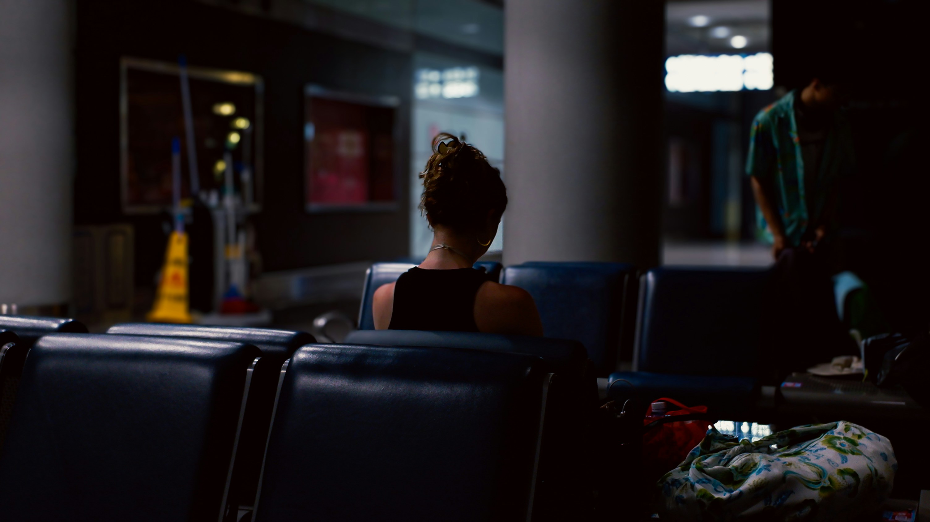 청년 세대의 ‘탈출 욕구의 썸네일 이미지