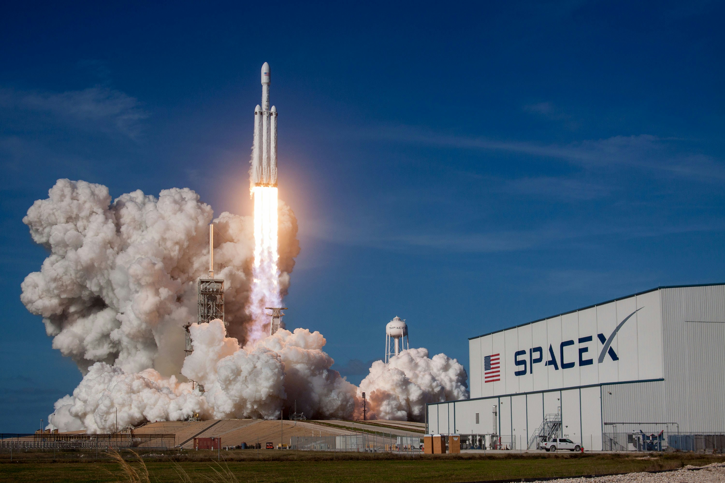 출처: SpaceX on Unsplash