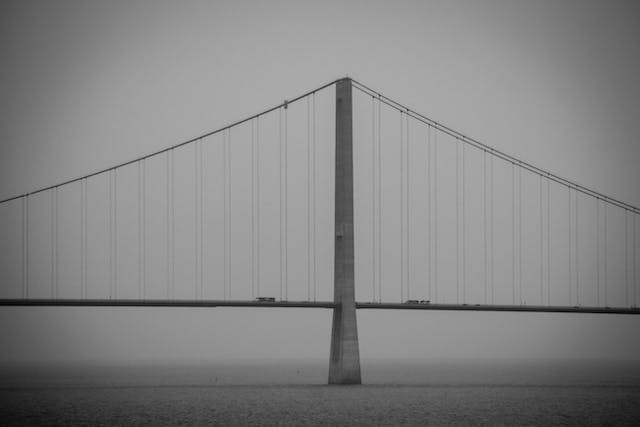 (재발송) '누군가를 돕는 비즈니스'를 한다면 l 그레이 영역의 썸네일 이미지