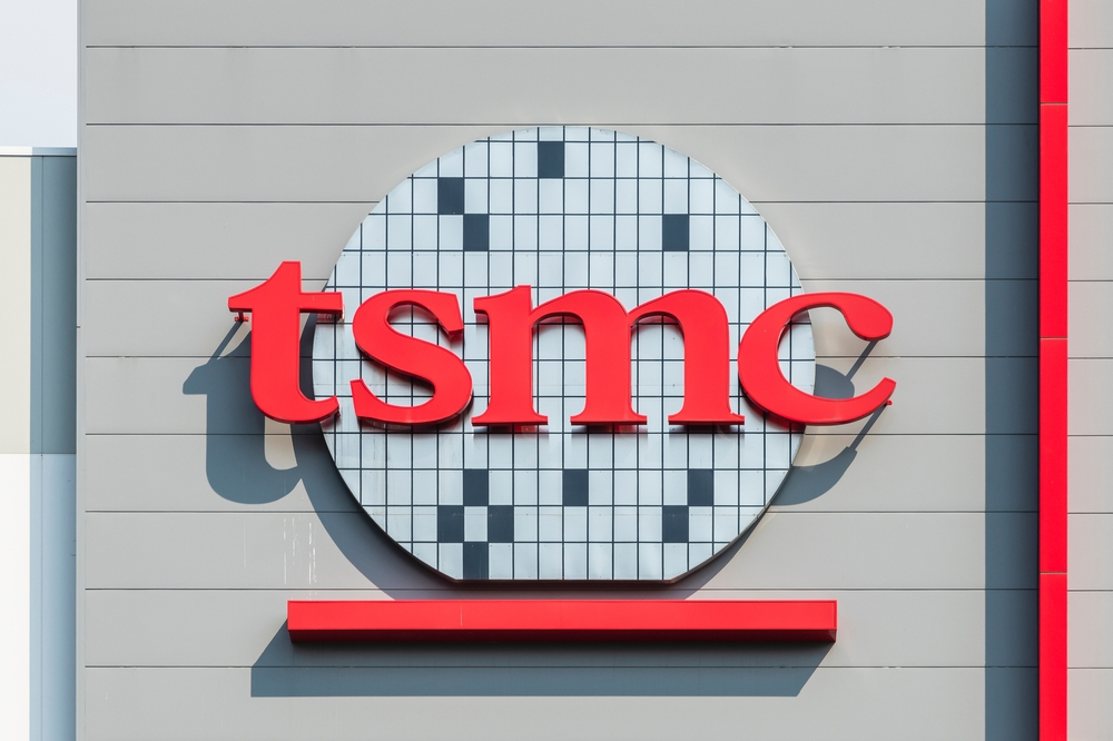 💡화웨이 장비에서 TSMC 수출 금지 칩 발견됐어요 | IT·비즈니스 소식 5가지의 썸네일 이미지